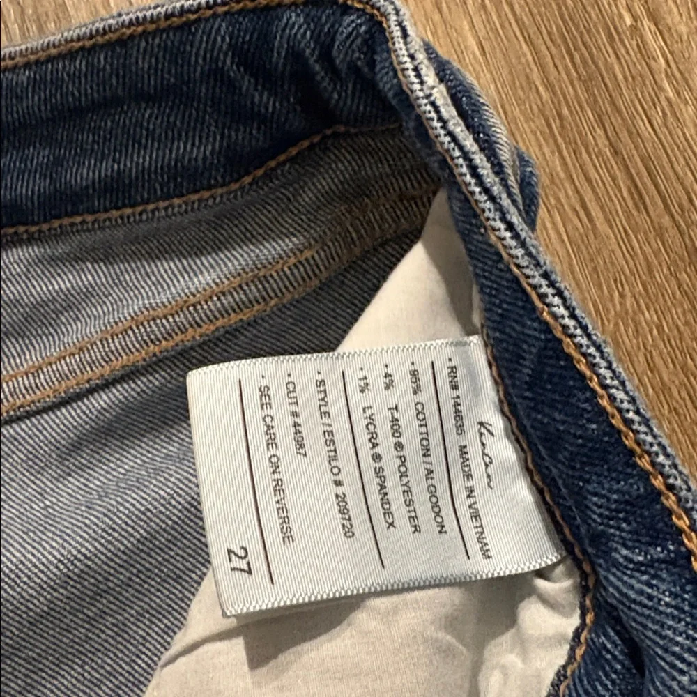 KanCan Distressed Jeans - size 27 - barely used - Picture 4 of 5